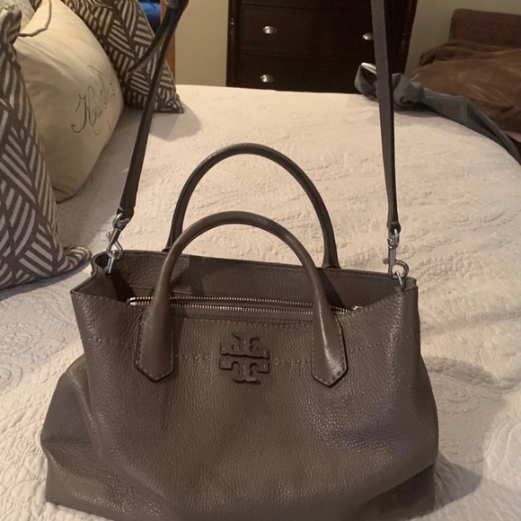 Beautiful Tory Burch bag ONLY - Picture 4 of 4